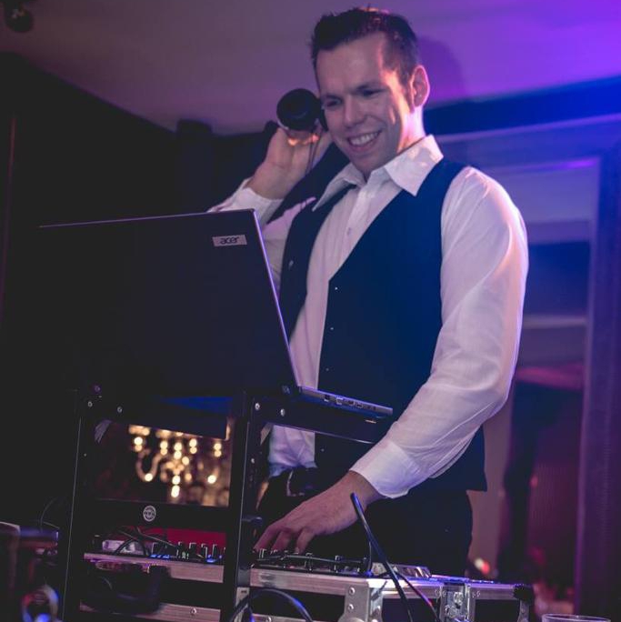Kölner DJ, DJ Arne Winter, Hochzeit DJ, DJ Bergisch Gladbach, Event DJ